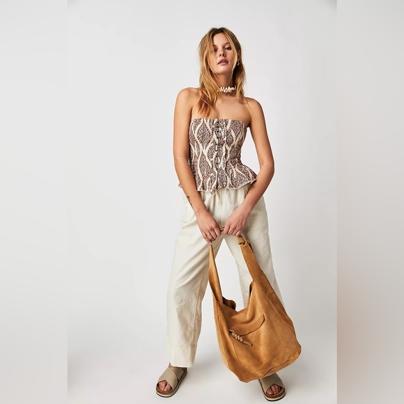 Free People Handbags - NWT Free People Jessa Suede Carryall